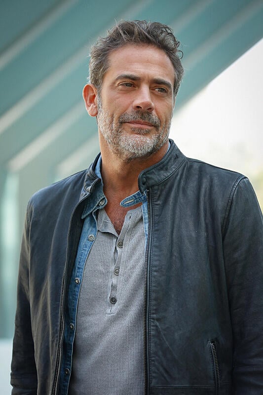 Jeffrey-Dean-Morgan-6