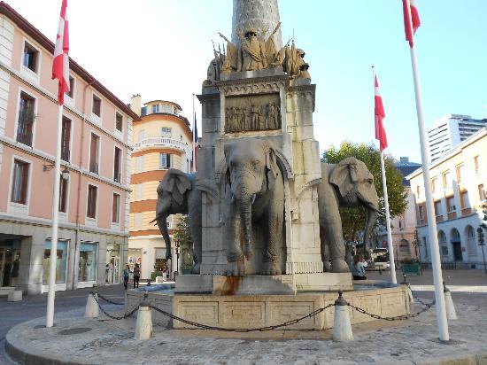 Fontaine des Elephants