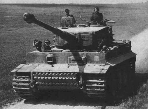 1858071e255a WWII - Panzer VI-Tiger-ww2shots-army