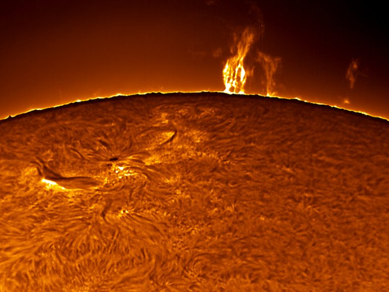 92935c8393c8 Magnified view of the solar limb