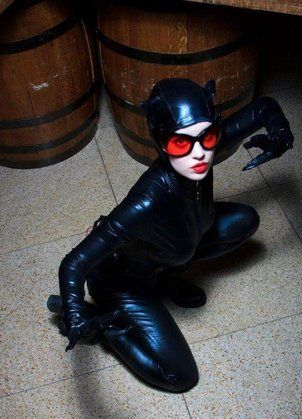 rsz 1catwoman cosplayer 2 1