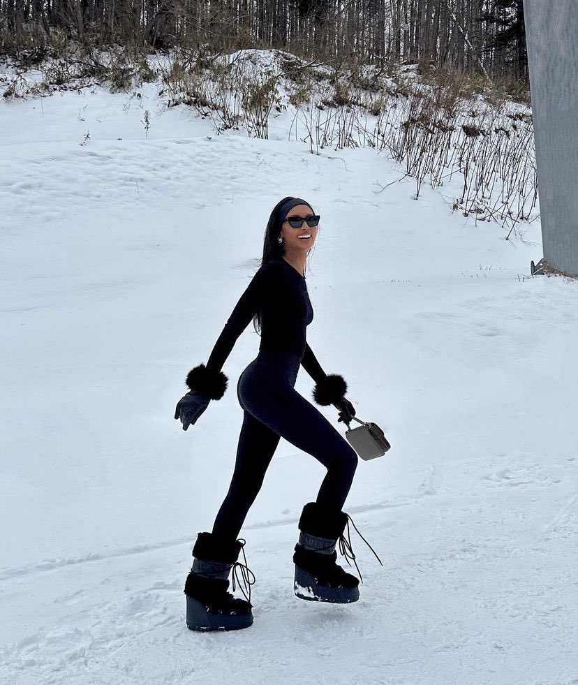 Jasmine Tookes ski 2 - Copy