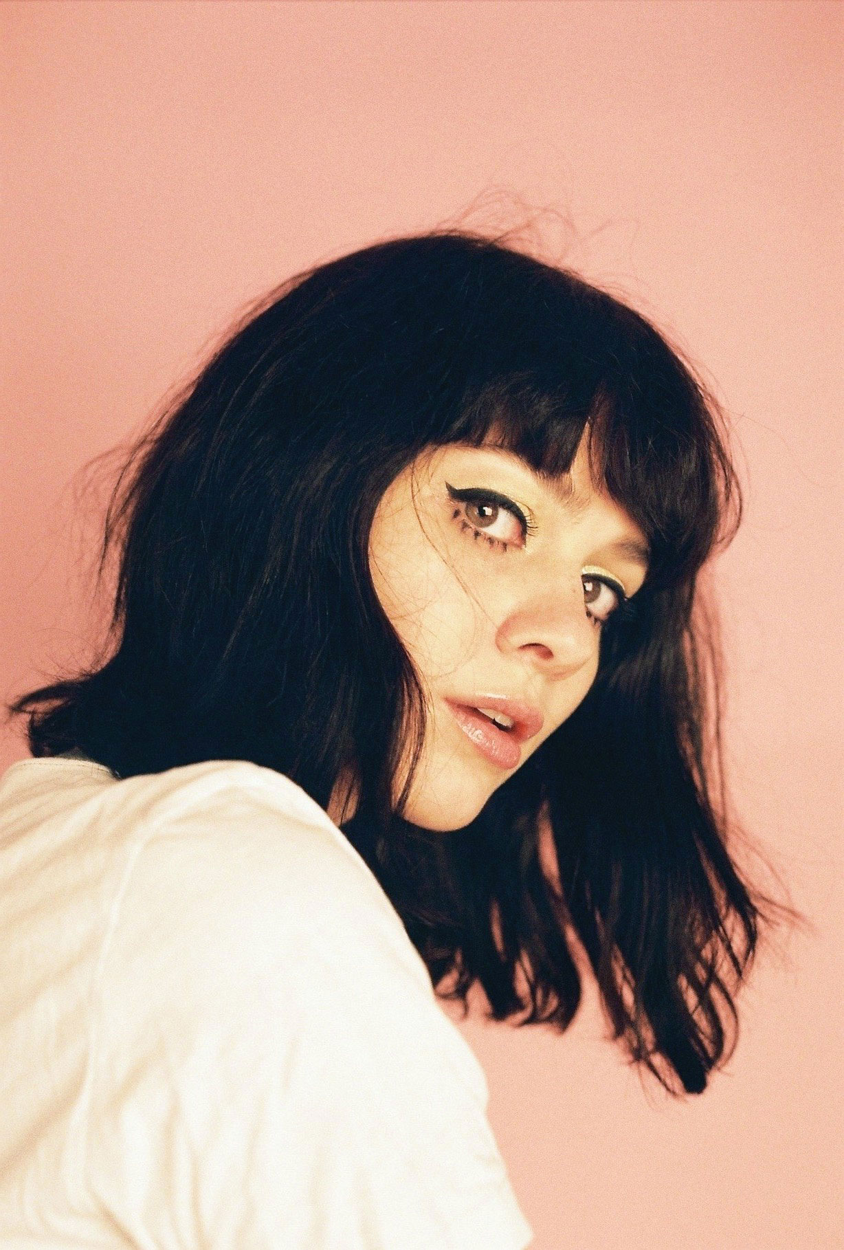 MV5BODVkZmJiYTAtZGIwOS00YWRhLThkMDItOTFl