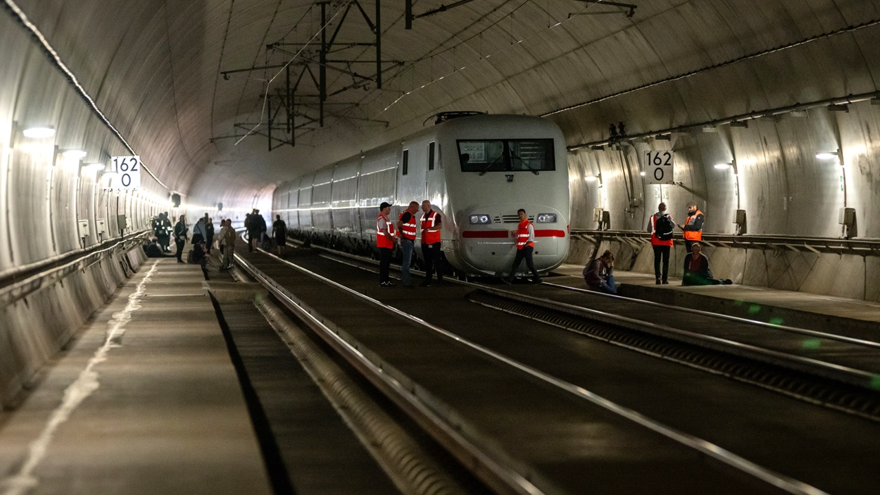 2026-08-TH-Behringen-Tunnel-Sandberg-im-