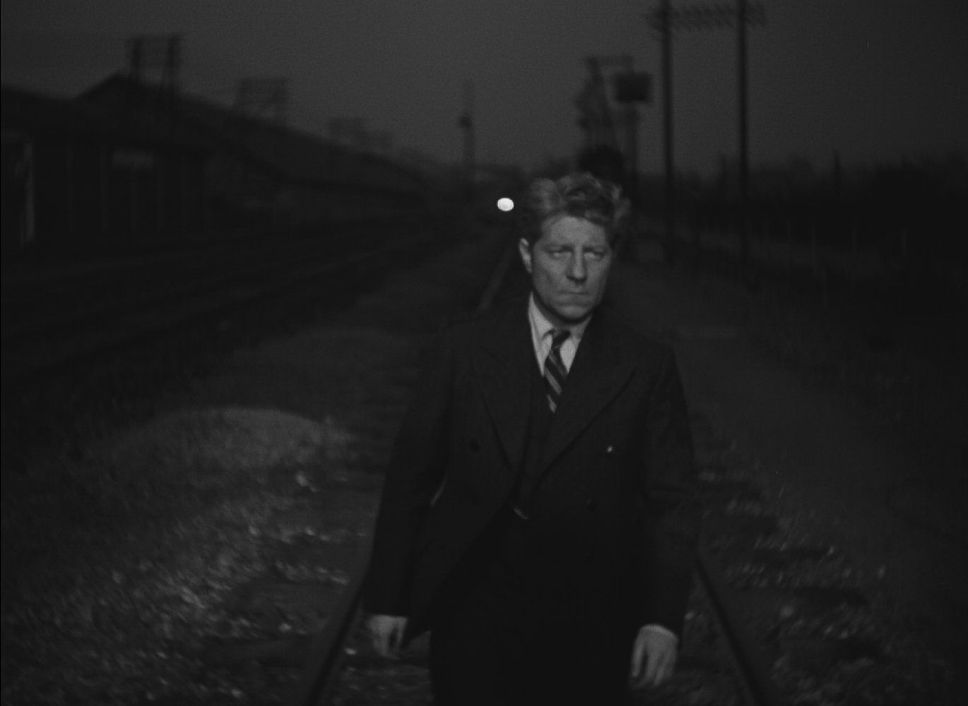 jean gabin 1938 bete humaine - Copy