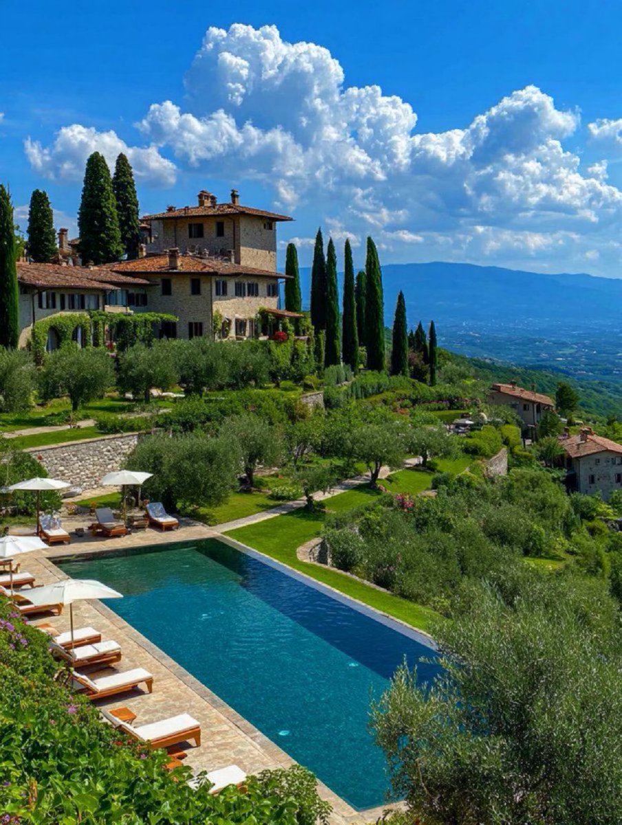 La Toscana - Copy