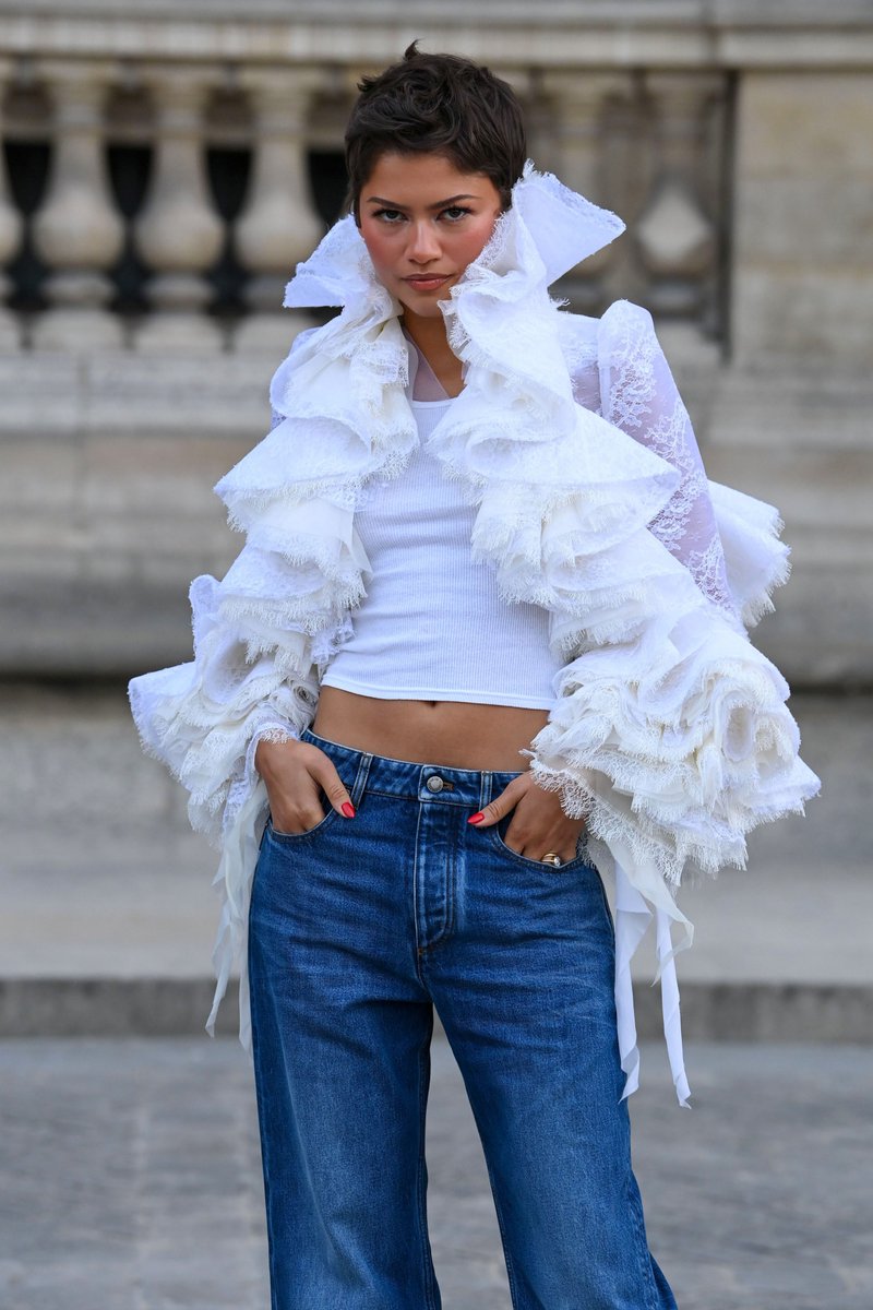 Zendaya LV PFW 26 - Copy
