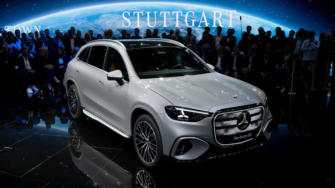 1757287382501e-glc-mercedes-100 v-16x92d.webp