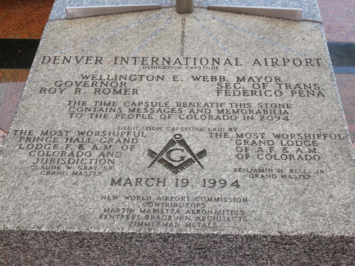 /dateien/21039,1460931422,denver-airport-stone