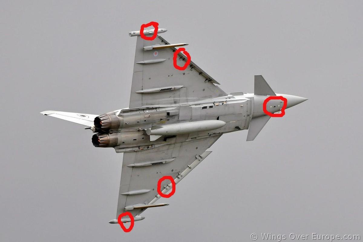 /dateien/28955,1379891380,Eurofighter Typhoon..RAF...Fairford 2009 2
