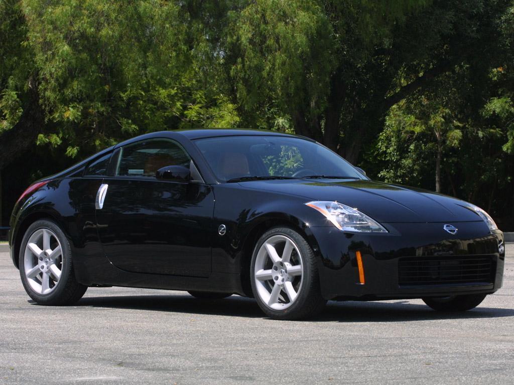 /dateien/59884,1297980612,Nissan-350Z-Super-Black-fa-trees-1024x768