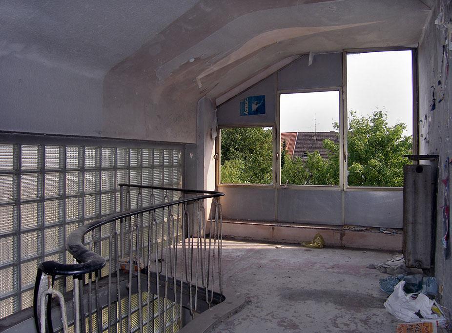 /dateien/mt28310,1154183561,Alte Villa VK - Treppenhaus DG