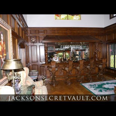 /dateien/np62480,1280434350,katherine jackson house 08 full
