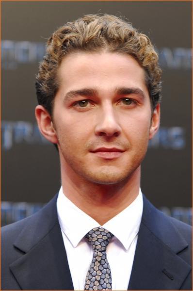 /dateien/np66944,1287940850,shia-labeouf-bei-der-premiere-des-kinound-64257lms-transformers-2-die-rache-am-15-juni-2009-im-cinestar-sony-center-berlin-paramount-pictures-germanynorbert-kesten