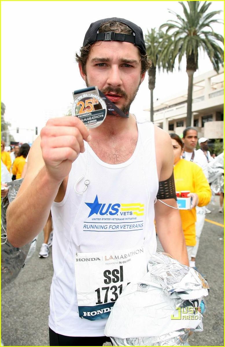 /dateien/np66944,1288109901,shia-labeouf-running-los-angeles-marathon-01