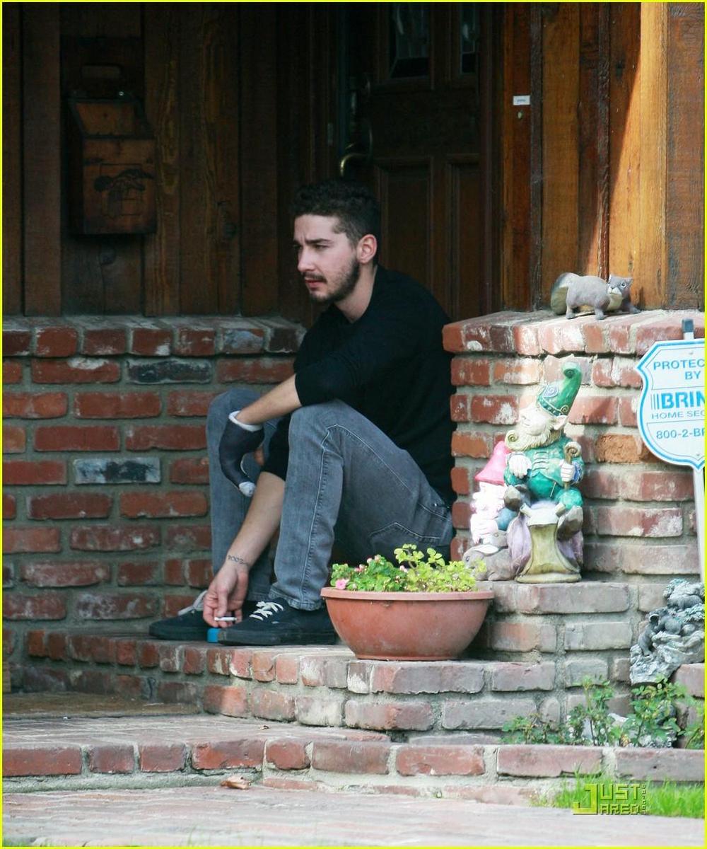 /dateien/np66944,1288542774,shia-labeouf-mad-dash-10