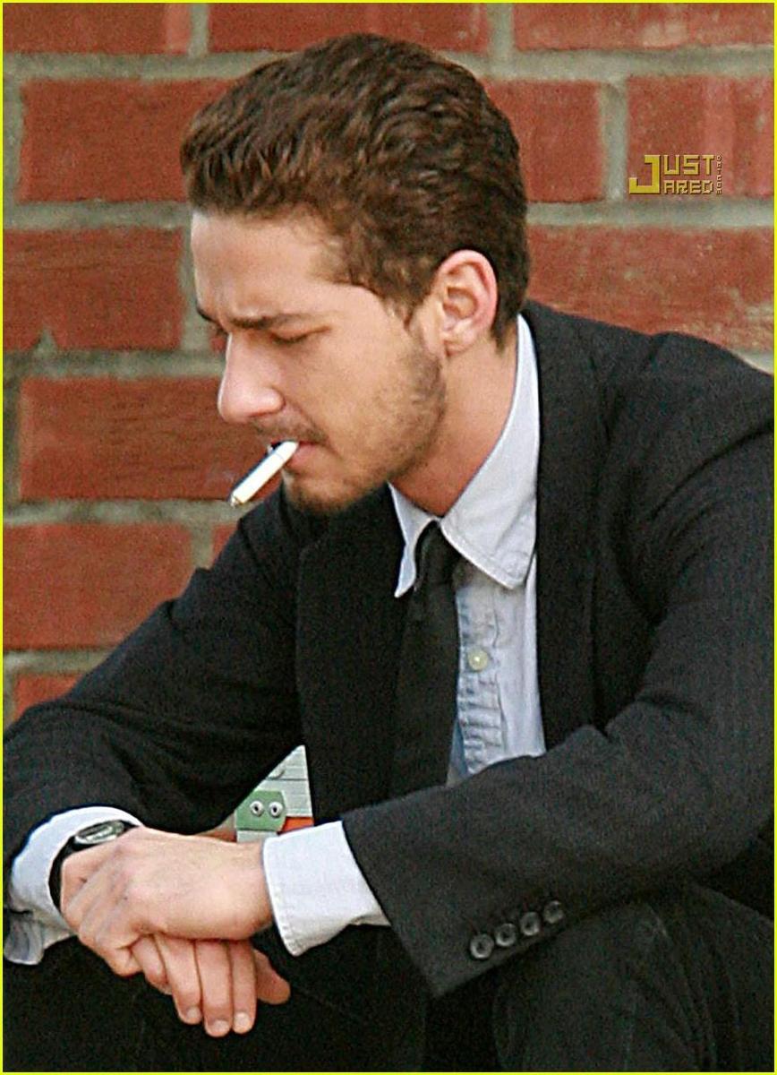 /dateien/np66944,1288555630,shia-labeouf-suit-09