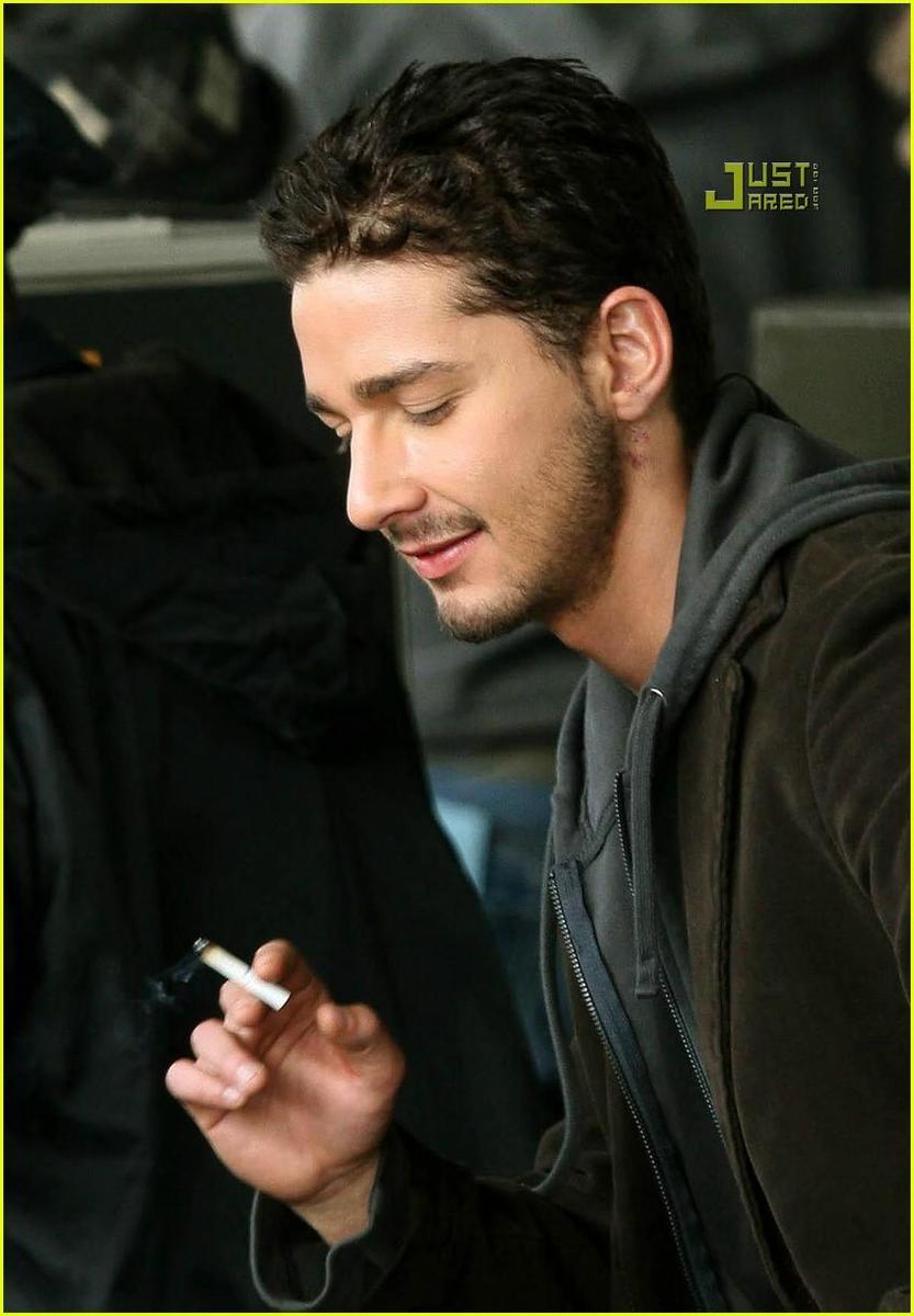 /dateien/np66944,1288555866,shia-smoking-01