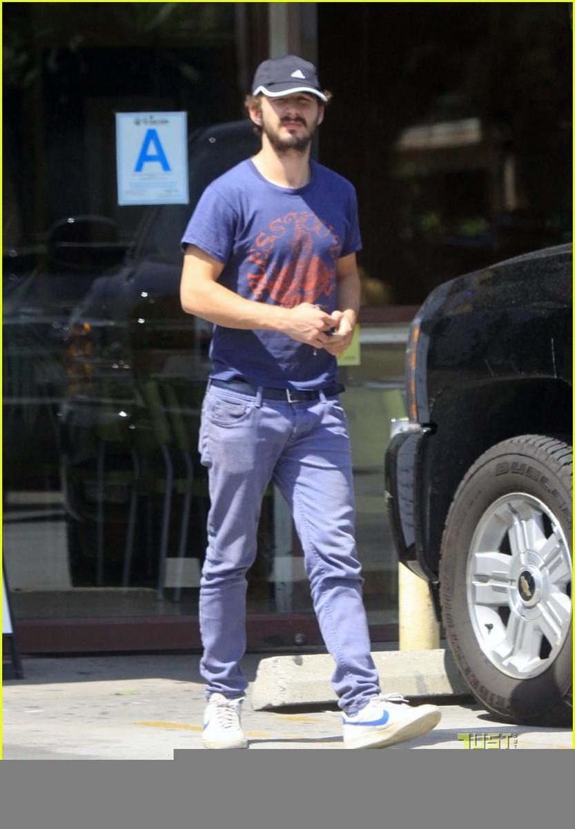 /dateien/np66944,1288634806,shia-labeouf-t-shirts-01