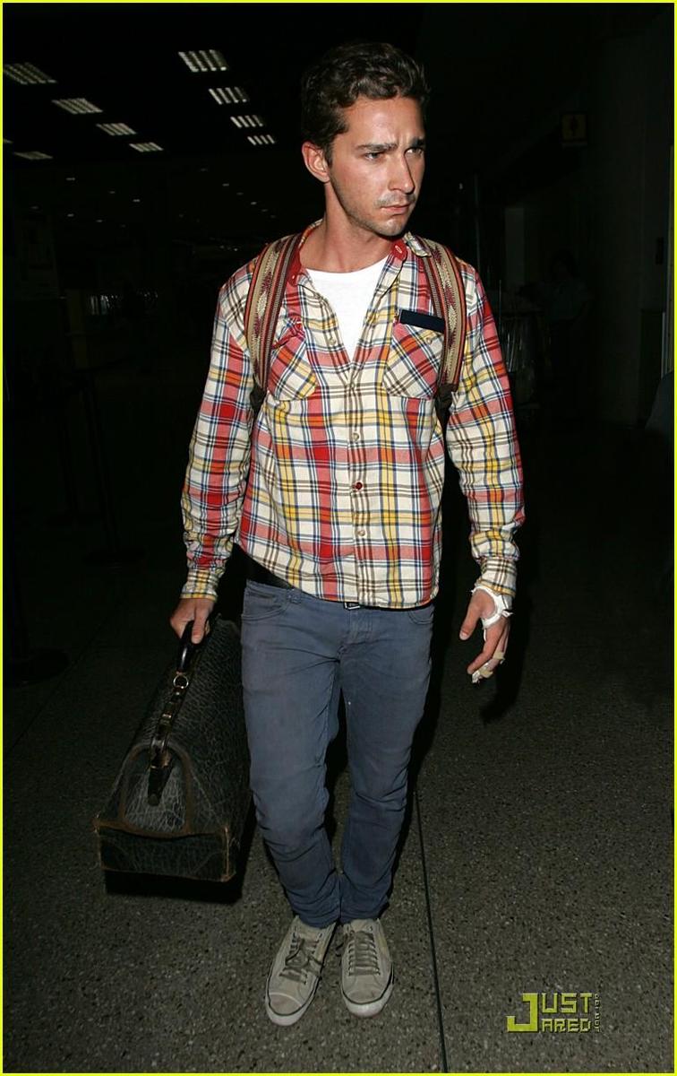 /dateien/np66944,1288642848,shia-labeouf-lax-01