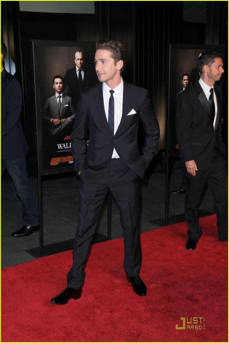 /dateien/np66944,1288706649,mulligan-labeouf-wall-street-premiere-10