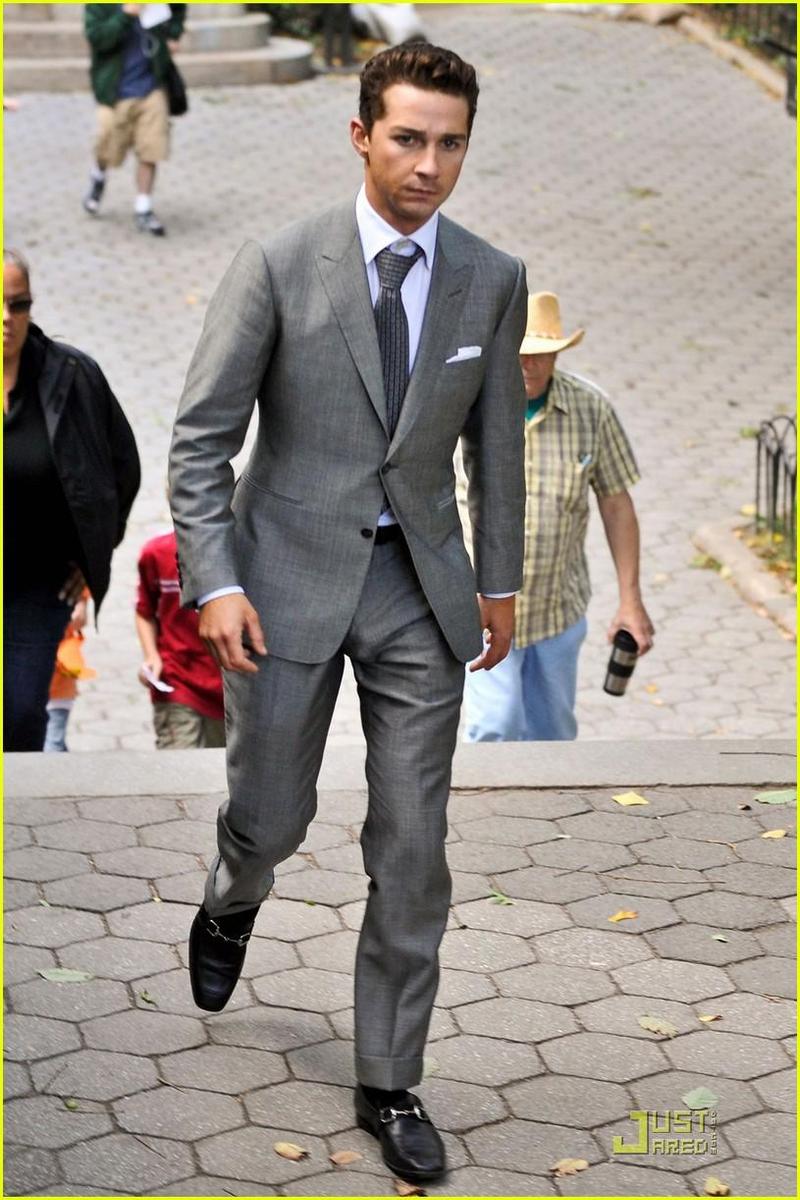 /dateien/np66944,1288794385,shia-labeouf-michael-douglas-dapper-20