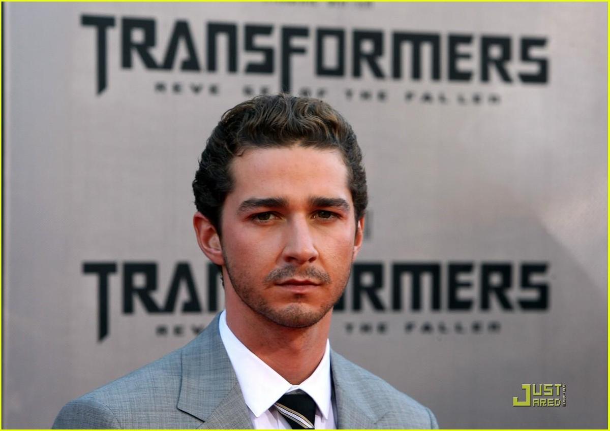 /dateien/np66944,1289399247,shia-labeouf-revenge-of-the-fallen-23