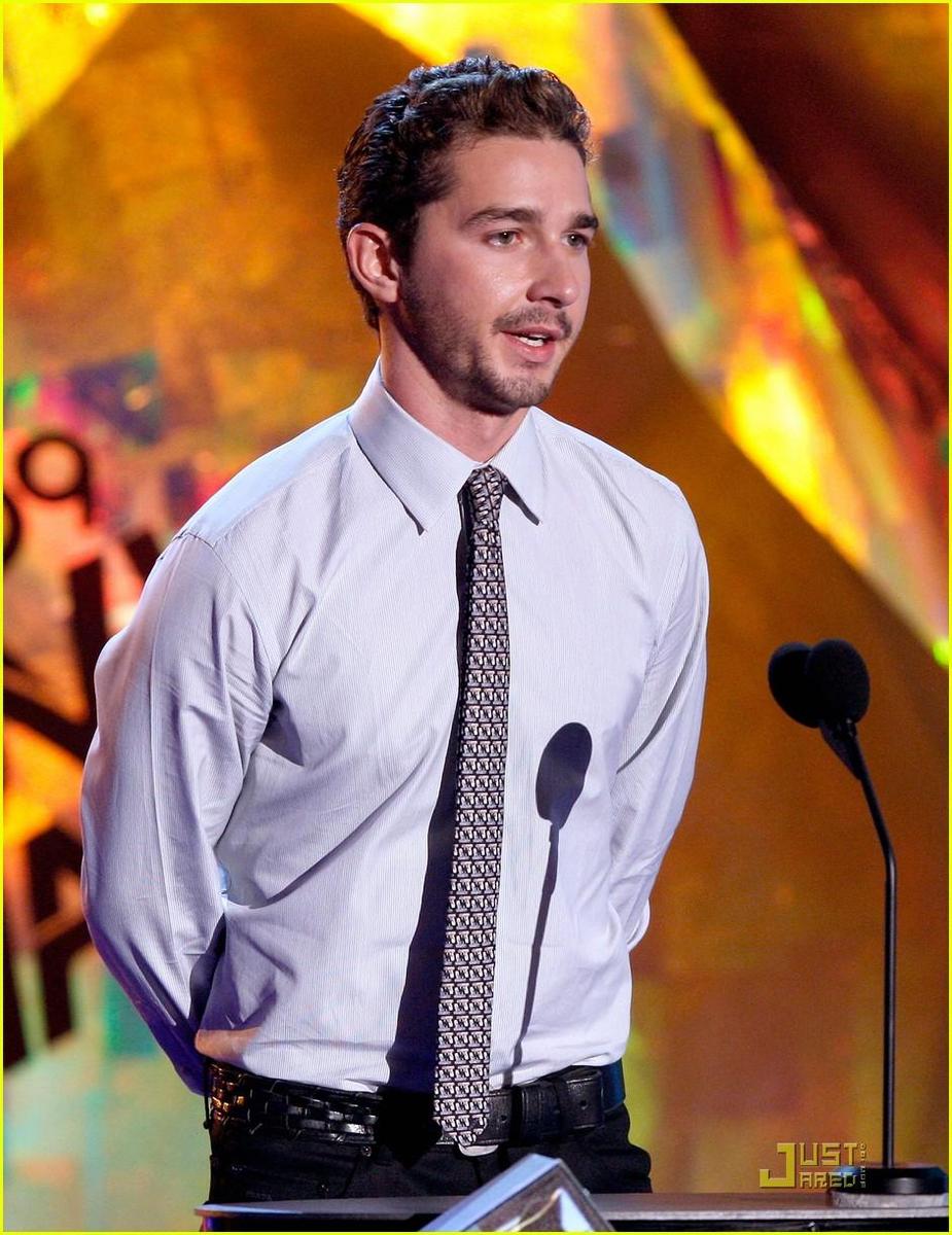 /dateien/np66944,1289400176,shia-labeouf-davidson-mtv-04