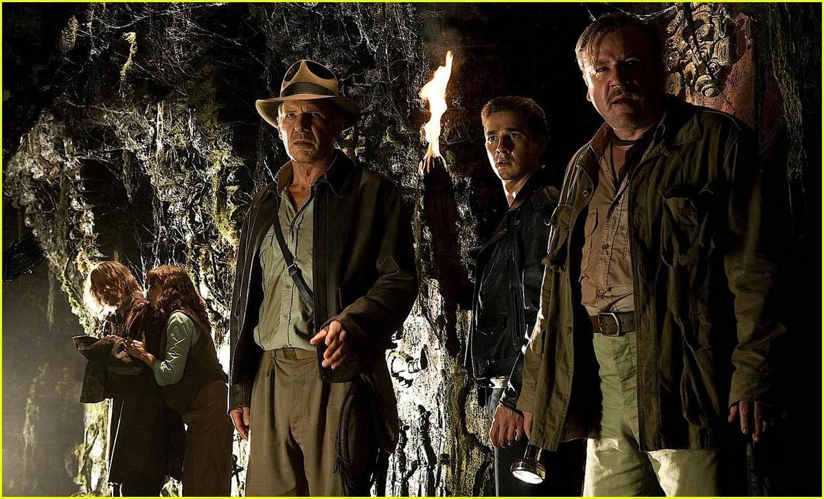 /dateien/np66944,1289655976,crystal-skull-promo-pictures-19
