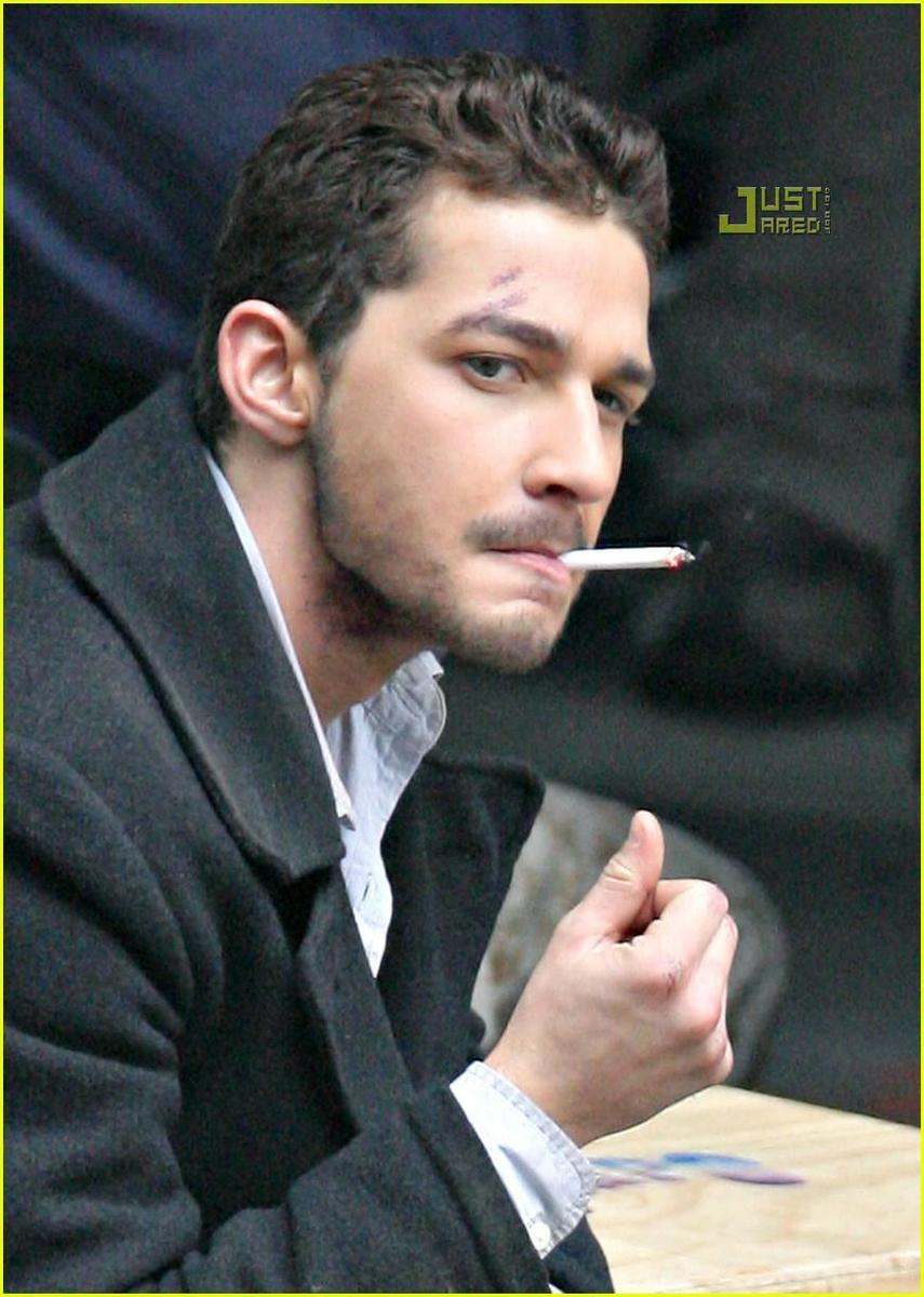 /dateien/np66944,1289666033,shia-labeouf-shotgun-09