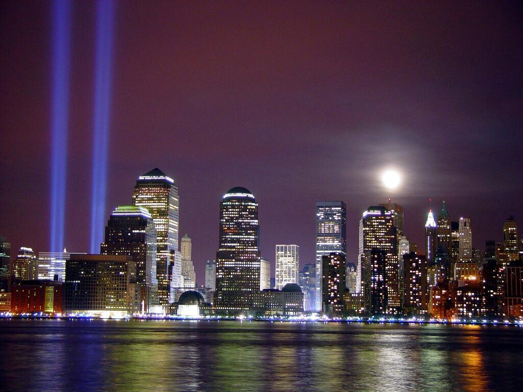 /dateien/uh28902,1162569142,WTC - Tribute In Light 2