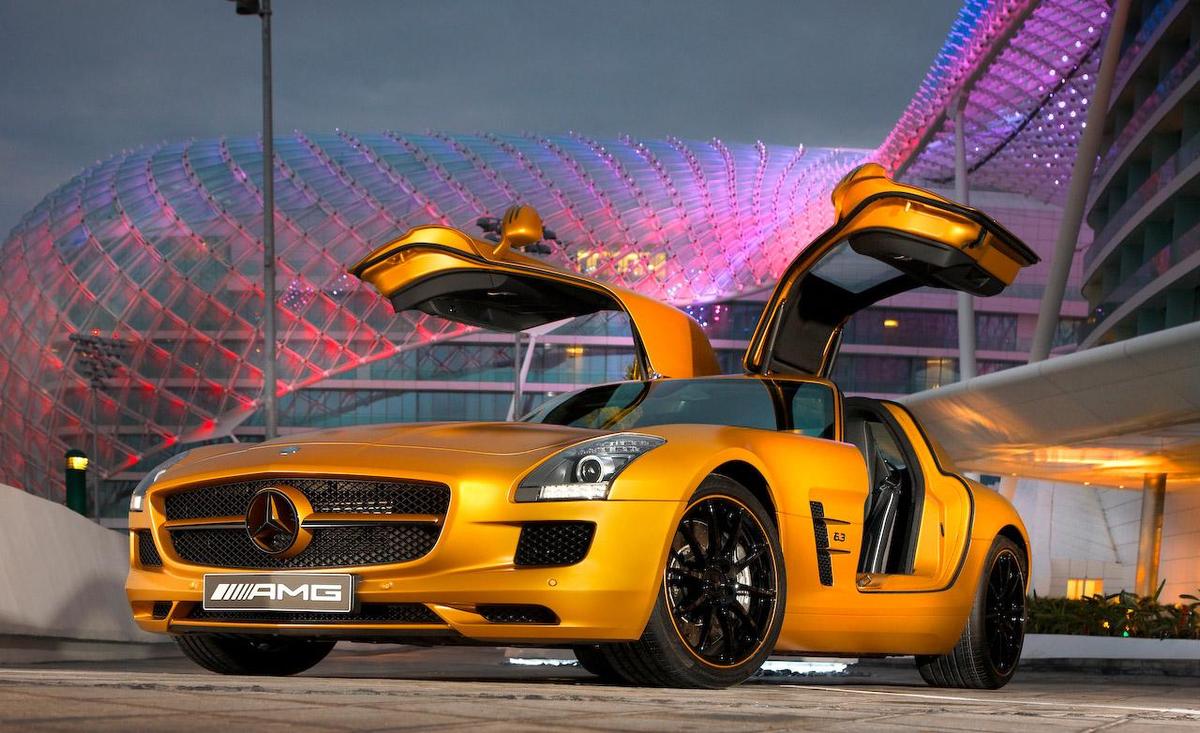 /dateien/uh59733,1270057840,mercedes-benz-sls-amg-in-amg-desert-gold-11