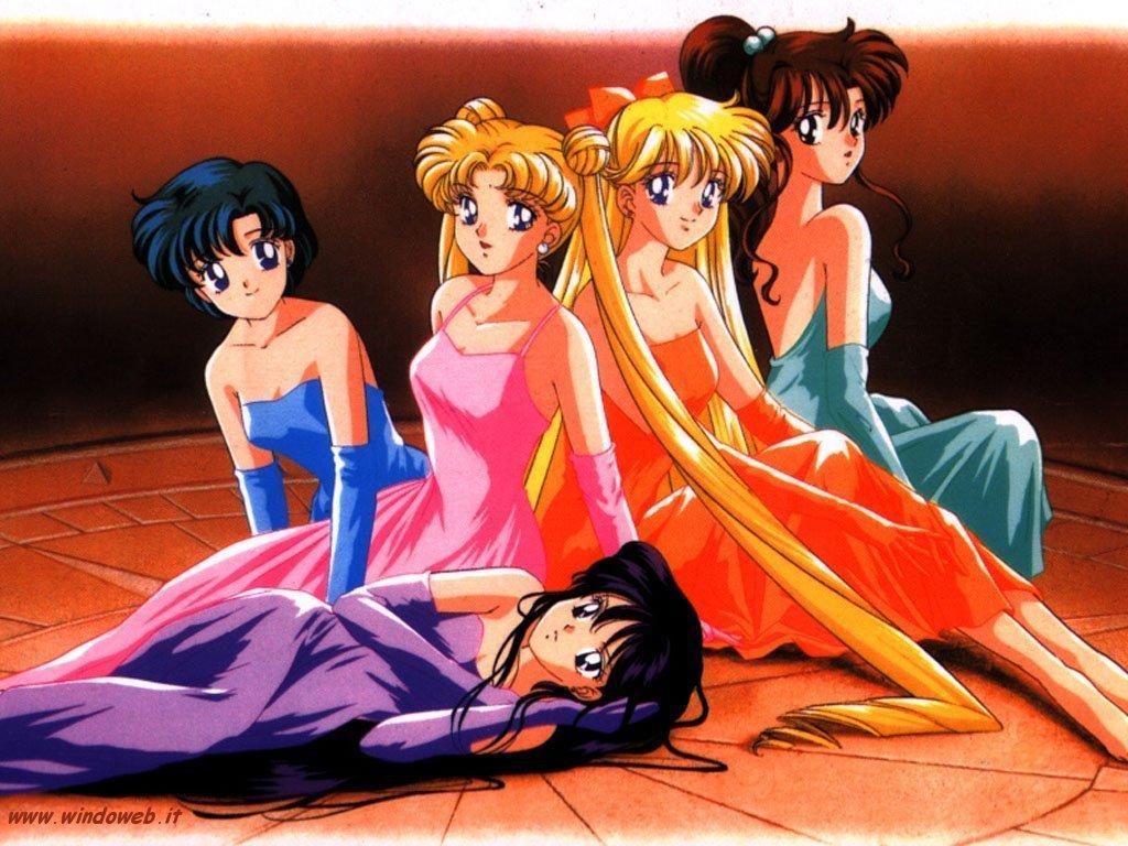 /dateien/uh60450,1287177644,1127 foto sailor moon 22