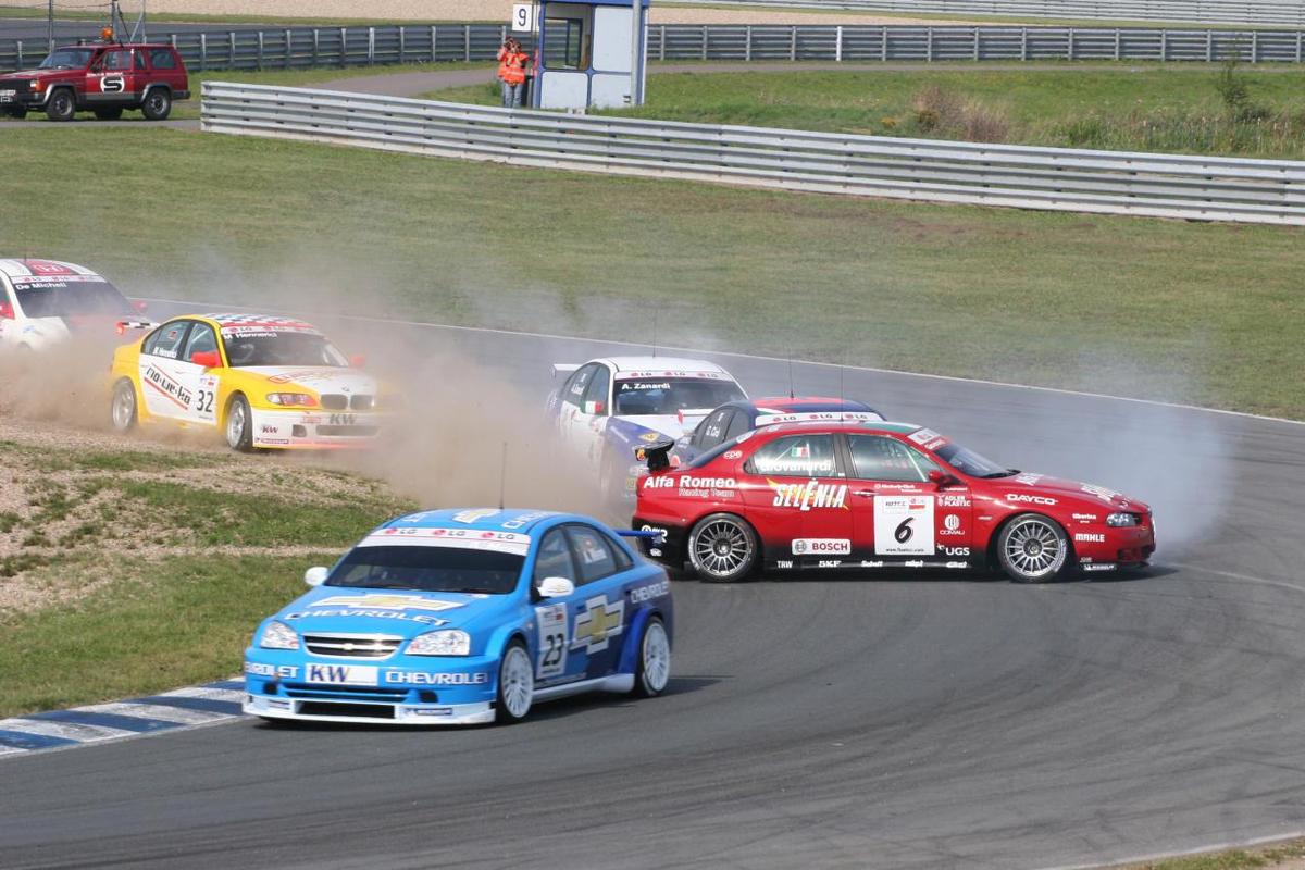 /dateien/vo62368,1272569132,WTCC 2005 Germany