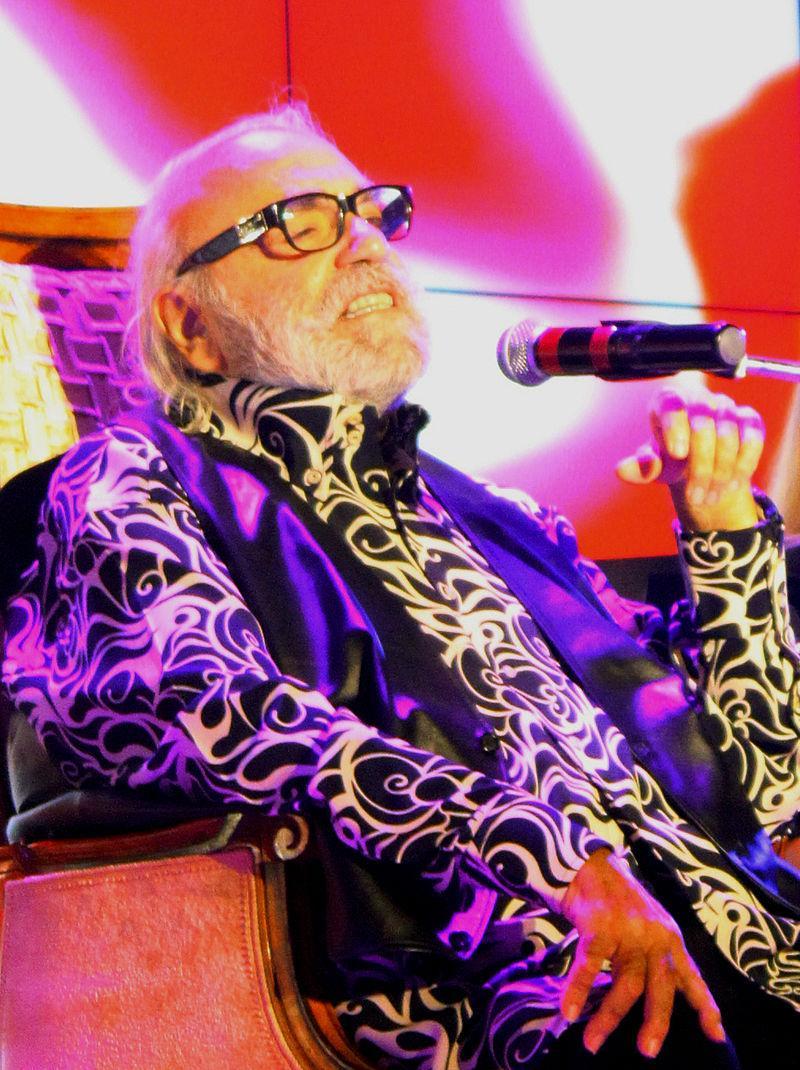 800px-Demis Roussos in Baku 2-cropped