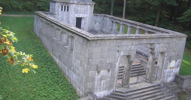 mausoleum