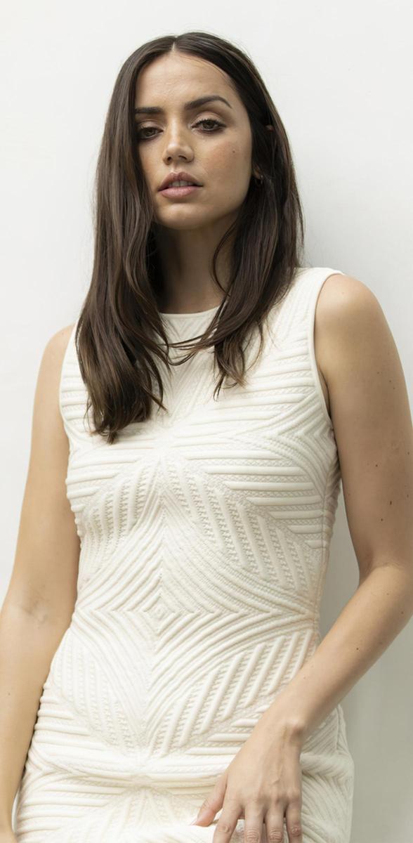 wallpapersden.com photoshoot-of-ana-de-a