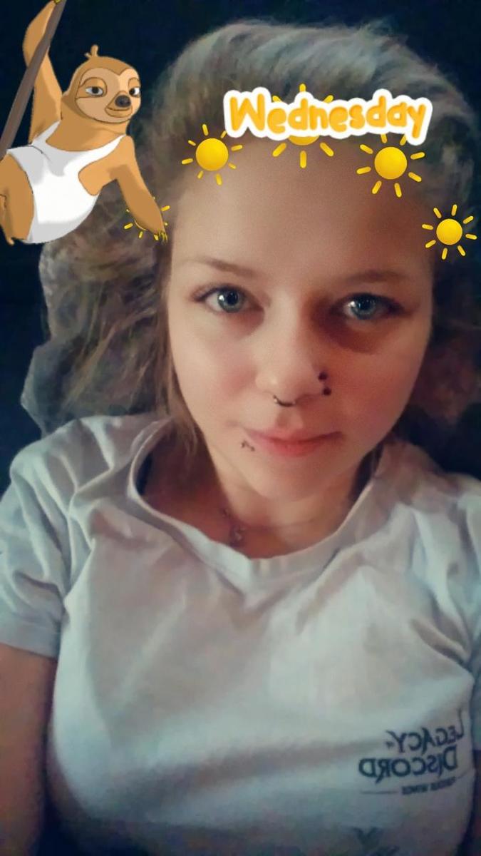 Snapchat-1104408094