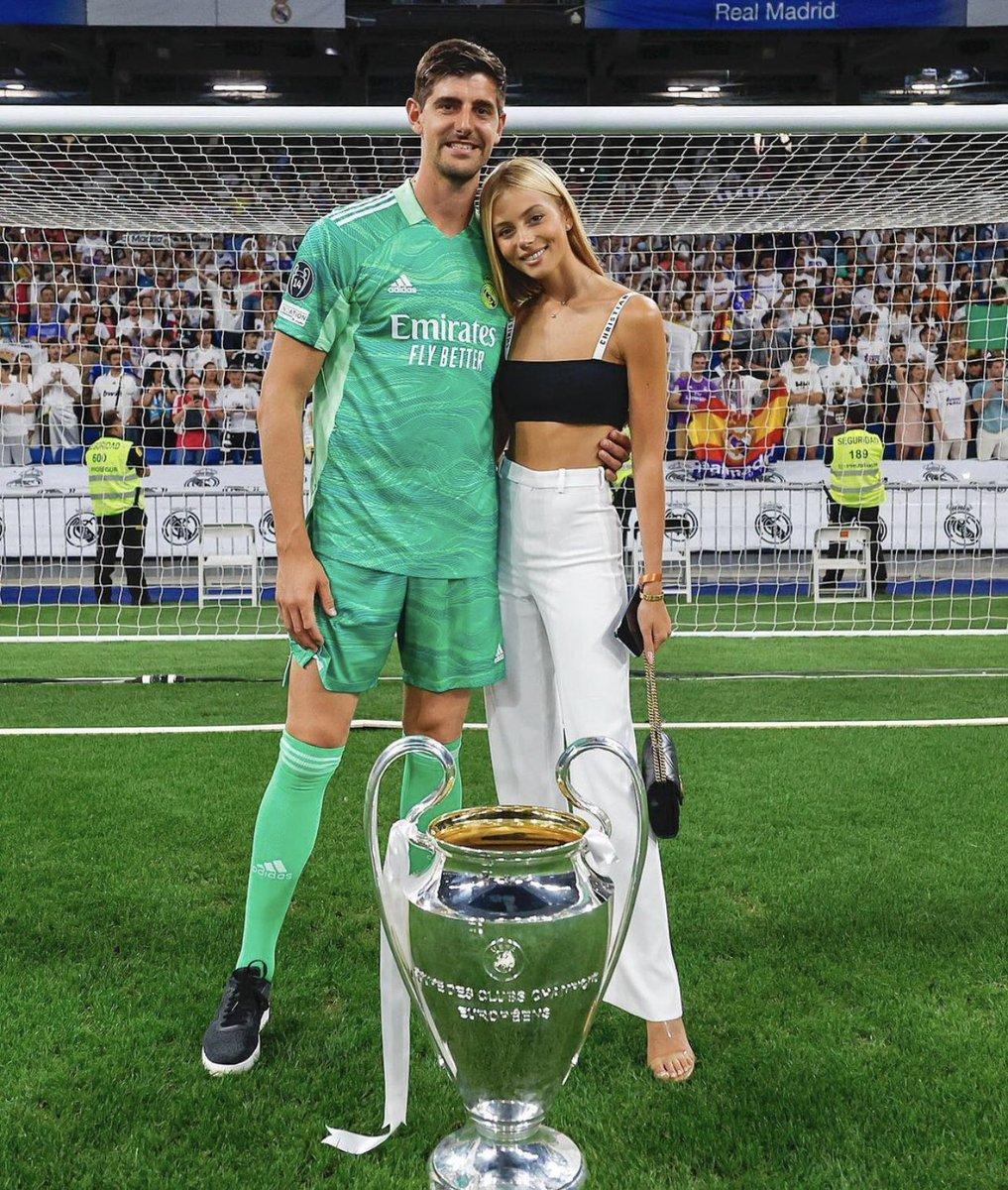 Thibaut Courtois Mishel Gerwig - Copy