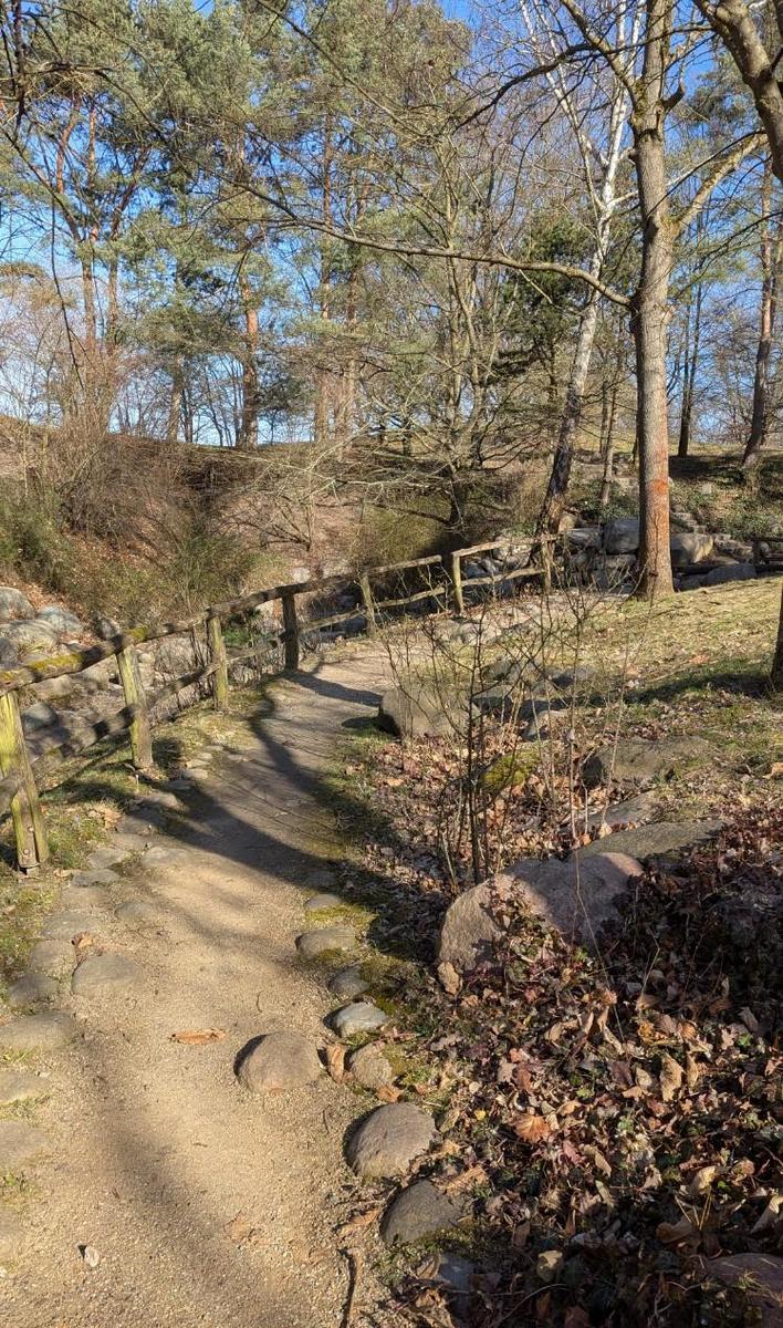 d7b1a7ea-ba3a-4328-b69f-680bb675f3ec cop