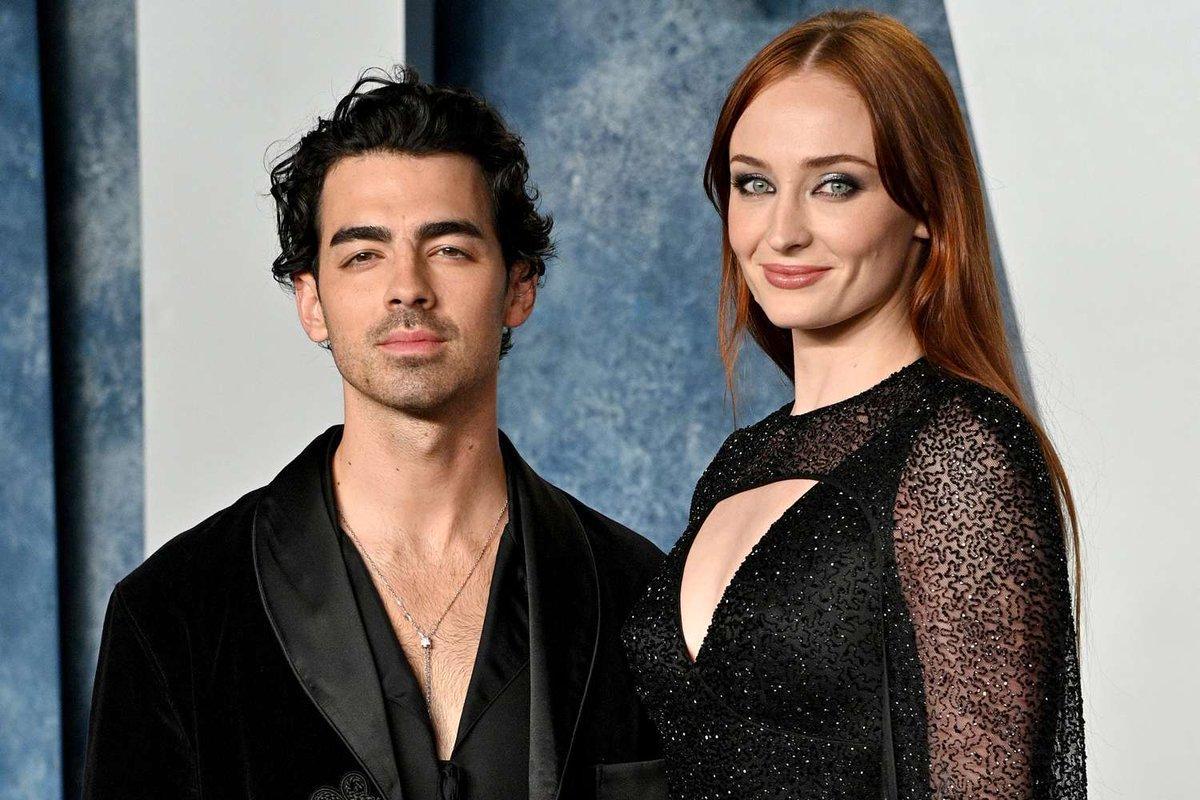 Joe Jonas Sophie Turner - Copy