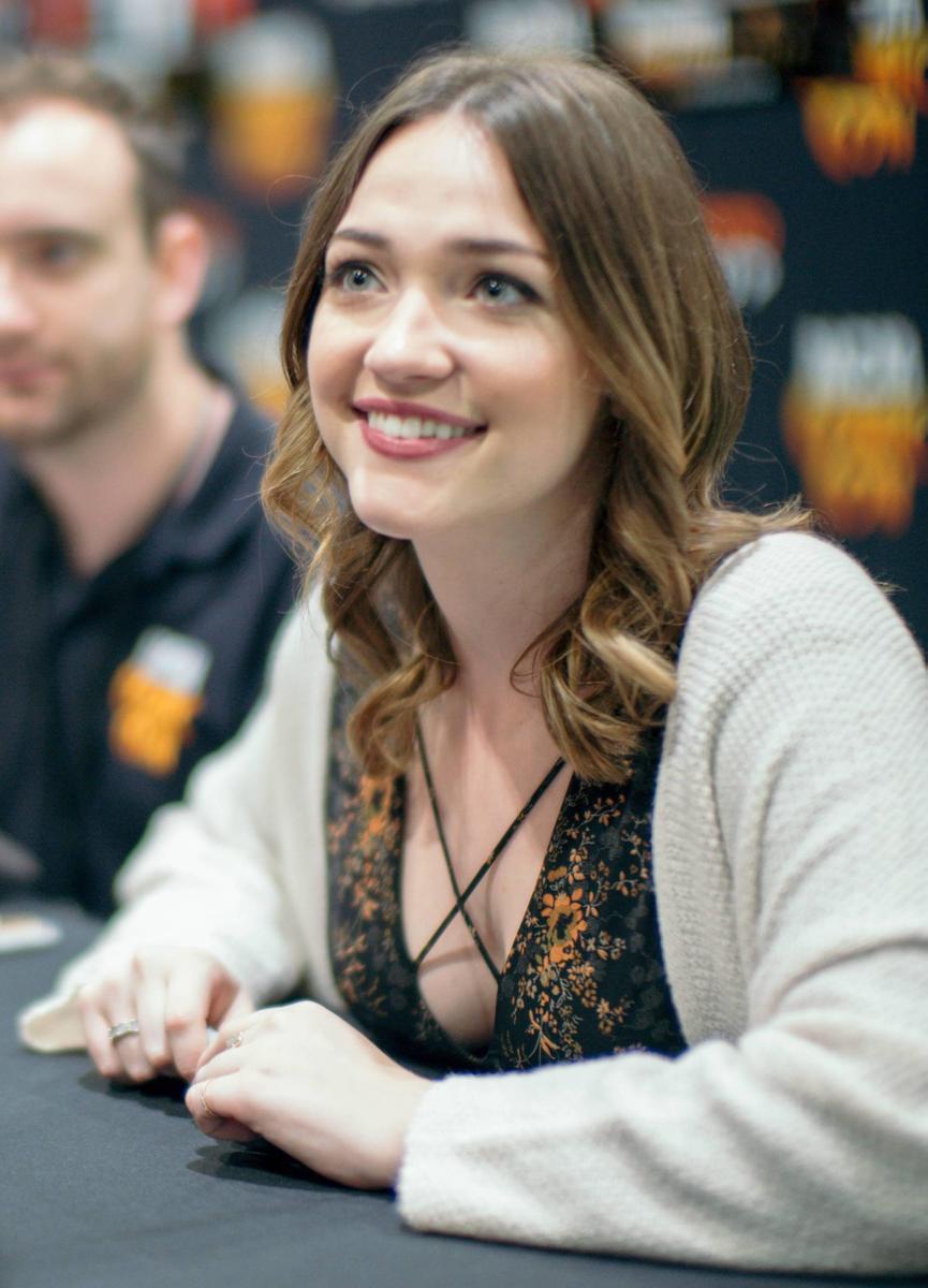 Violett Beane 3 cropped
