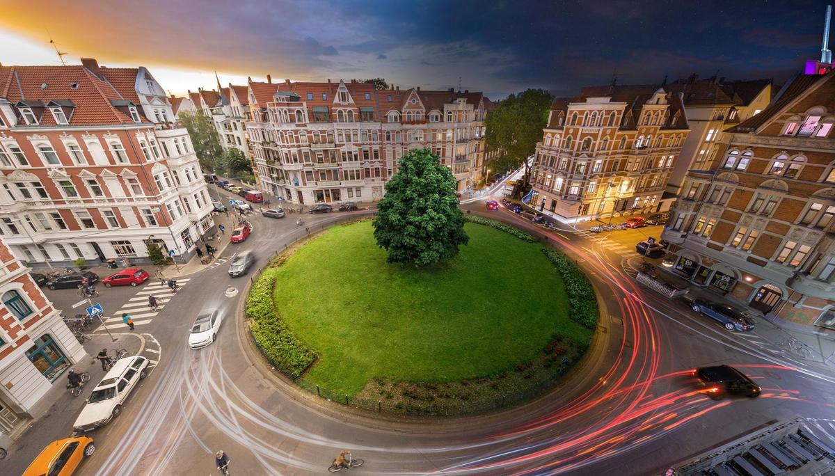 Lichtenbergplatz-Linden-Zeitsprung-Hanno