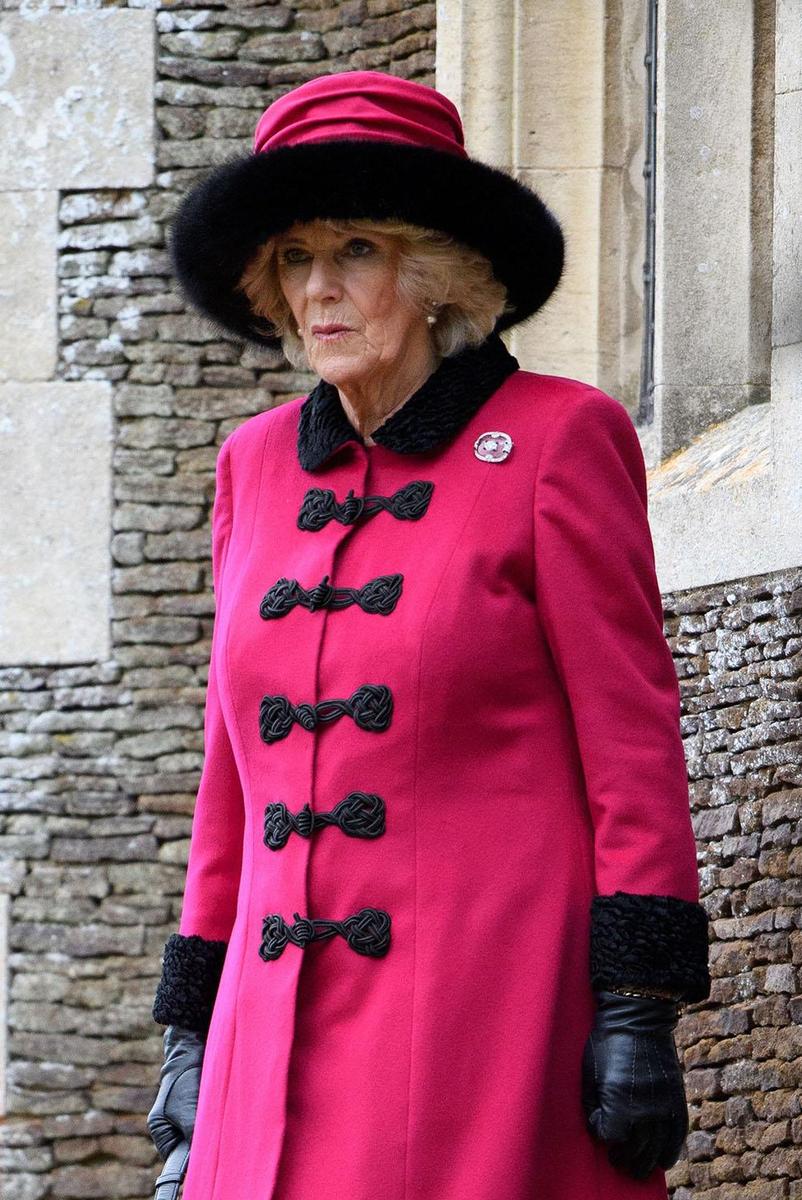 camilla-parker-bowles-ss-12