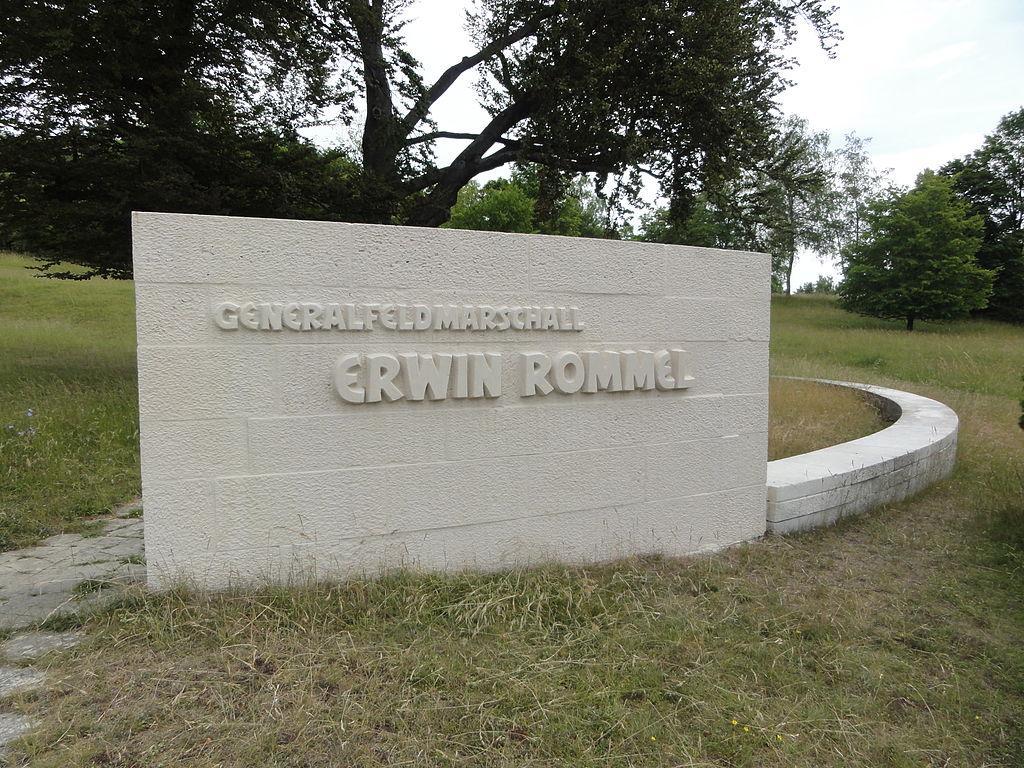 RommelDenkmal Vorderansicht