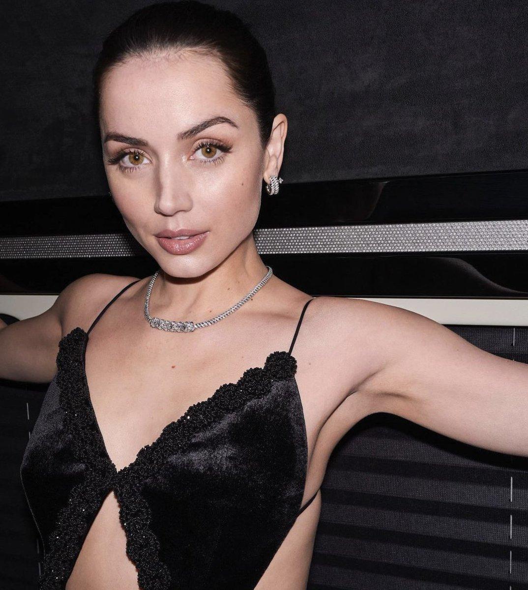 Ana de Armas Gov Ball - Copy