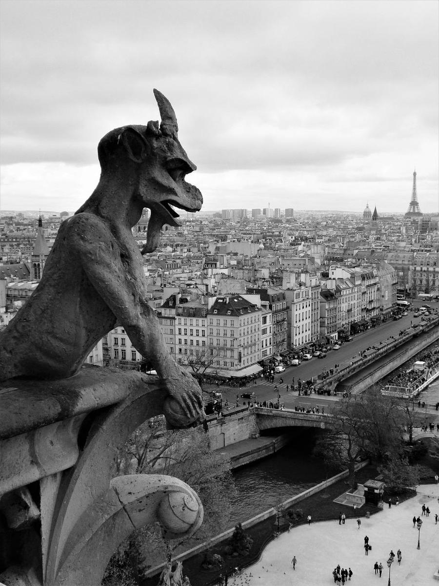 gargoyle-4250519 1280