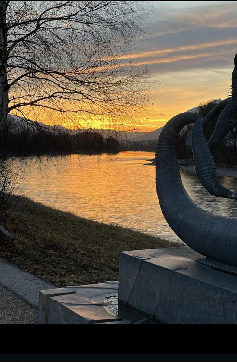 Screenshot 20251206 193534 WhatsApp