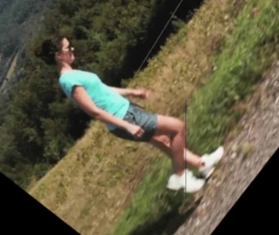 walk01-giphy frame 0030