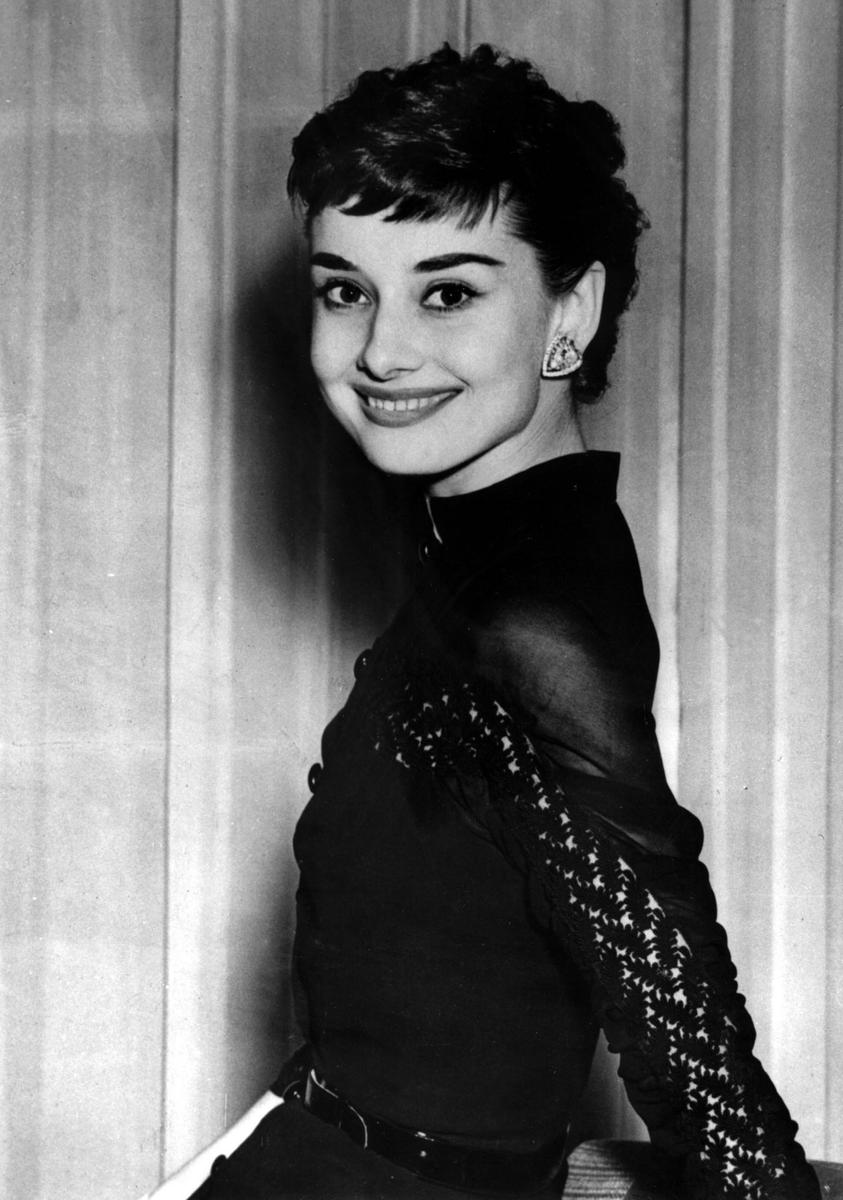 Audrey-Hepburn-audrey-hepburn-21766534-1
